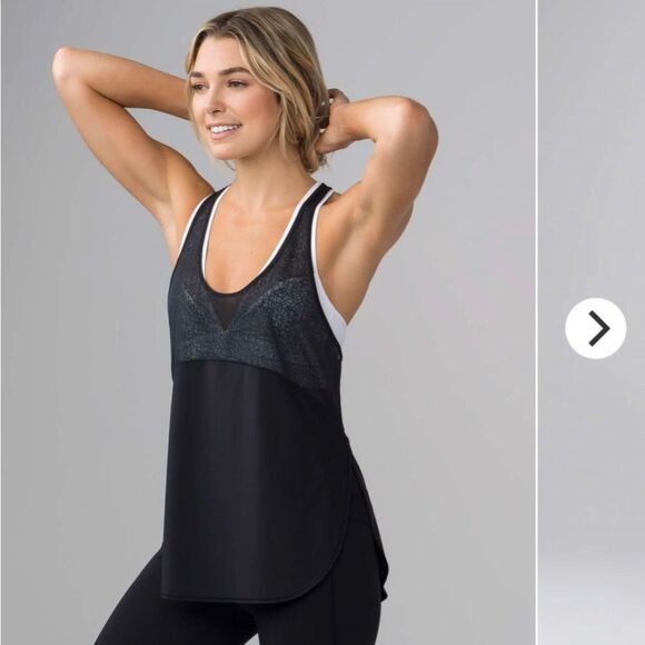 LULULEMON | Twist & Train Tank Top Black Lace Women’s Size Medium 8-10 - Picture 3 of 13